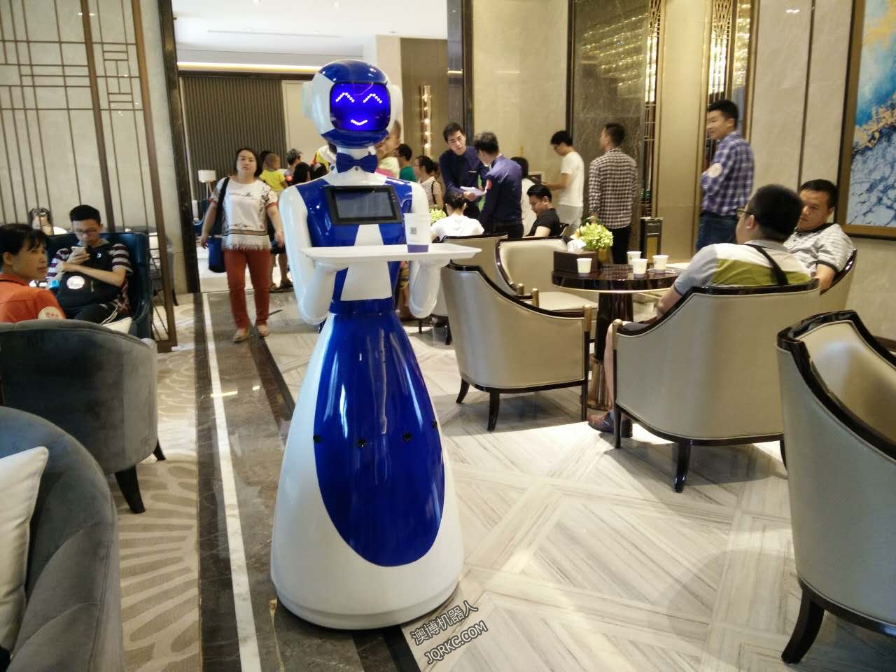 機器人做的披薩，你敢吃嗎？